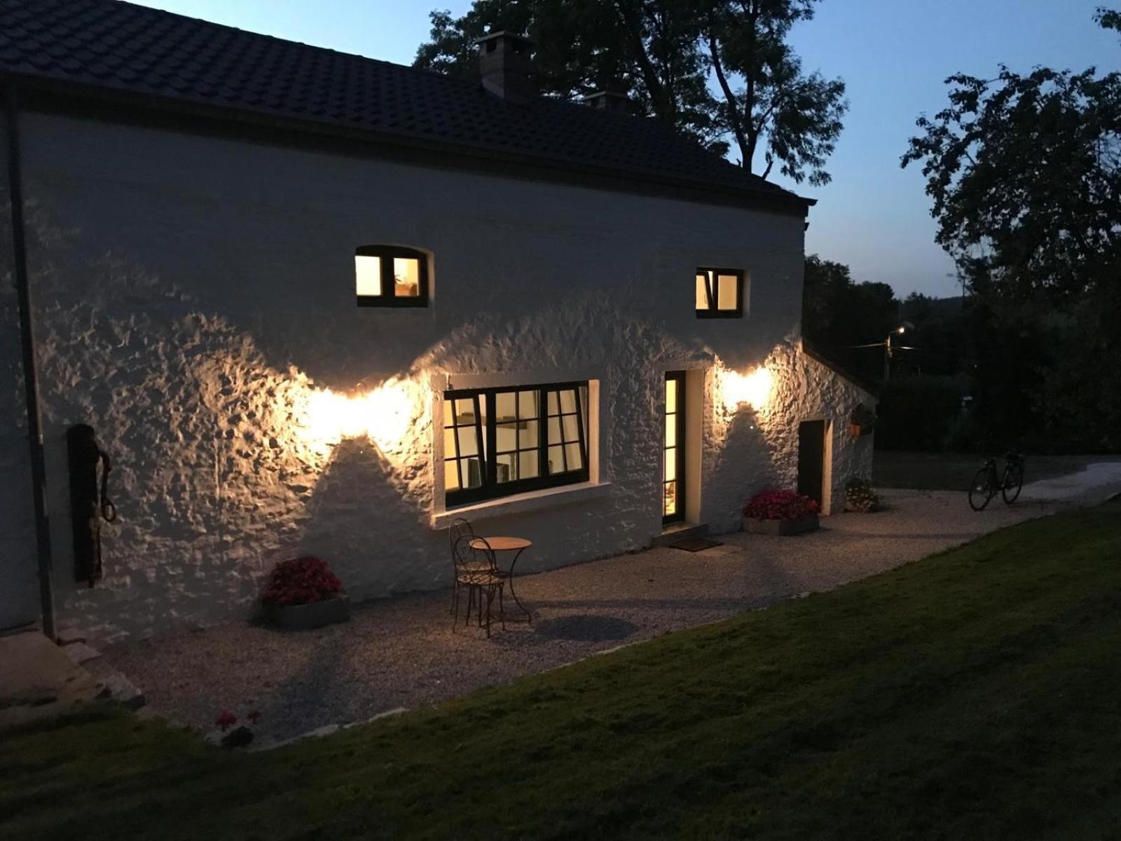La Petite Maison Blanche Wanze Екстериор снимка