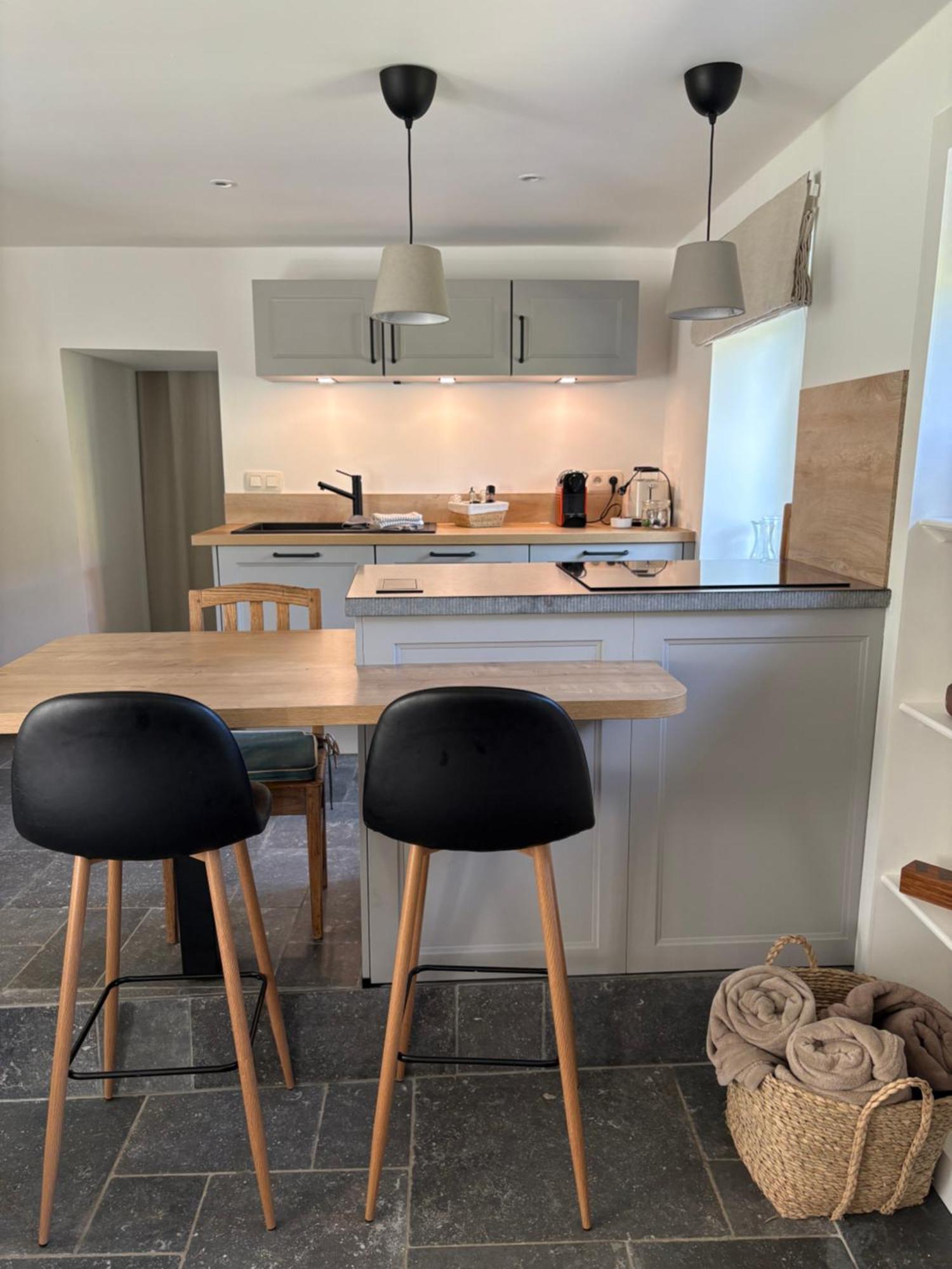 La Petite Maison Blanche Wanze Екстериор снимка